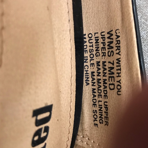 Unlisted black and multicolored peep-toe heel.Sz 7 - Picture 4 of 5